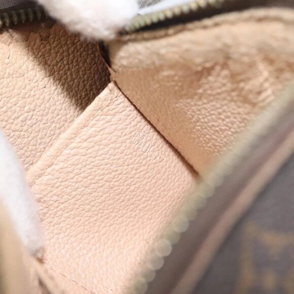 LOUIS VUITTON Monogram Pochette Cosmetic PM Pouch - Picture 11 of 15